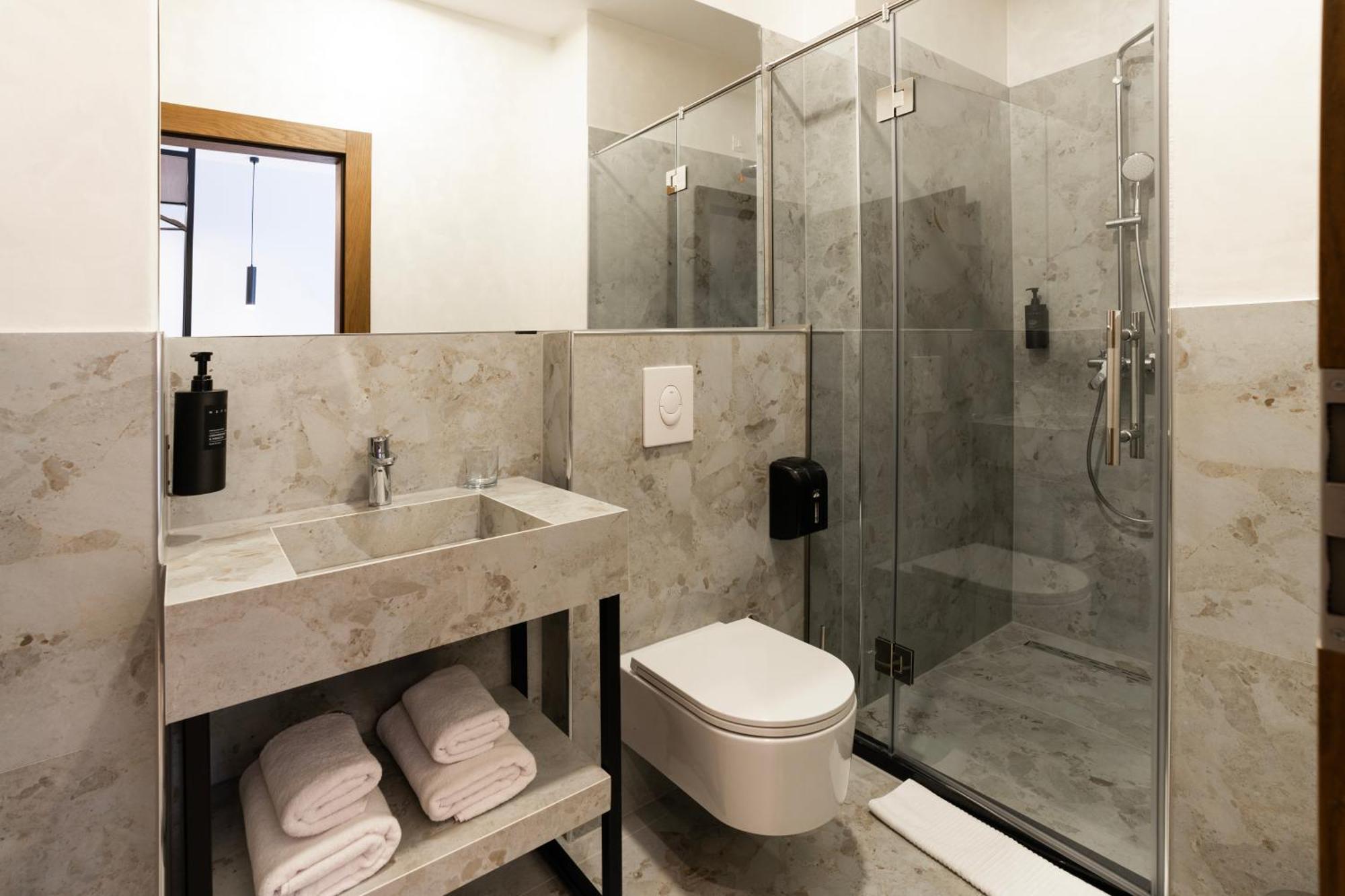 Star Hill Hotel Πρίστινα Εξωτερικό φωτογραφία